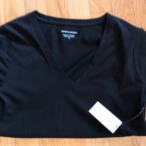 Tee Shirt by Banana Republic